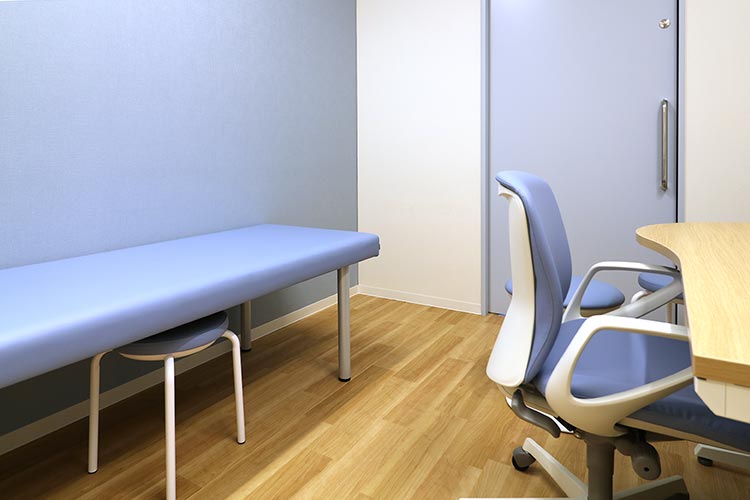 診察室1